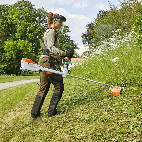 Maaien en Grond Bewerken